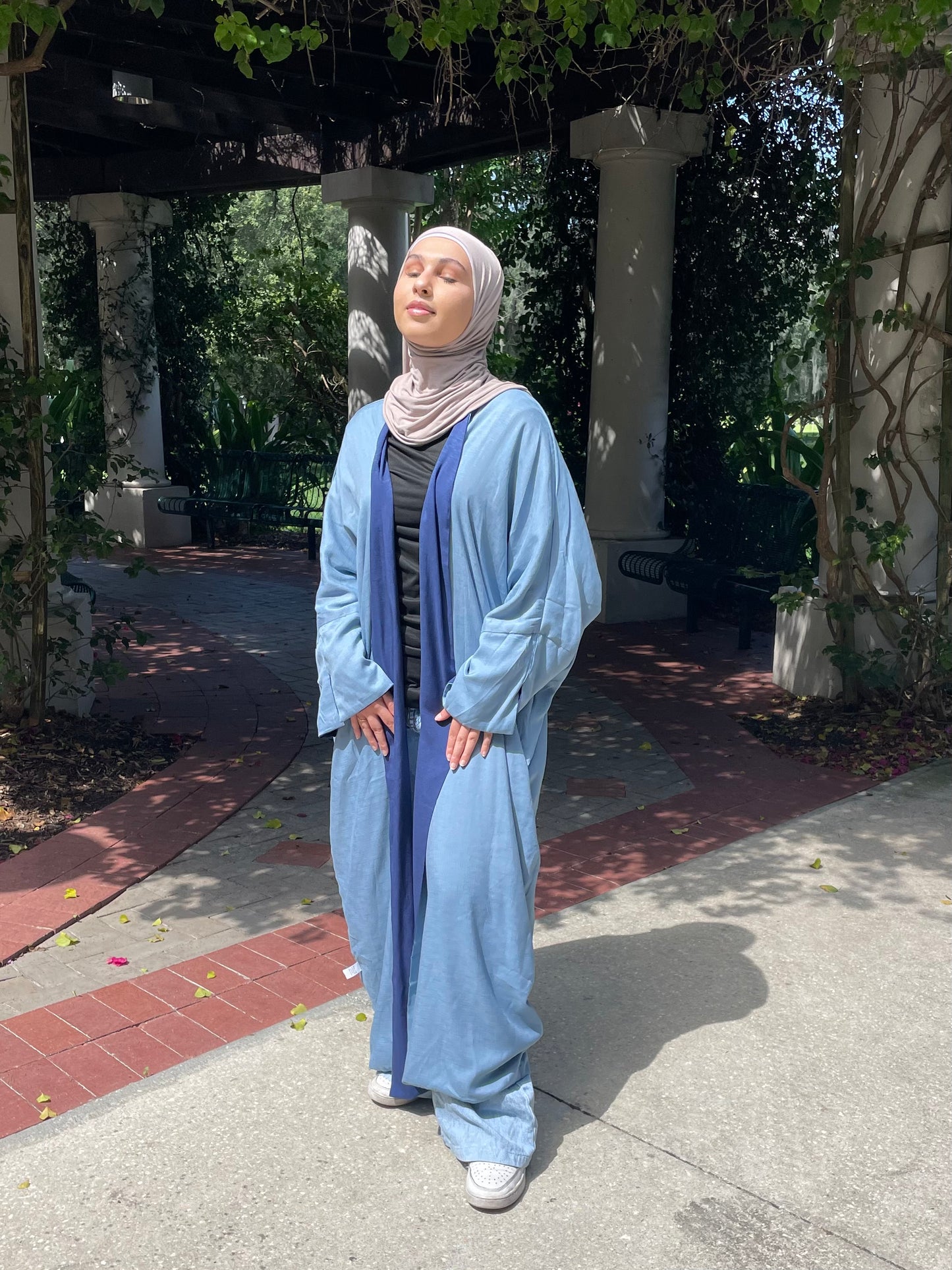 Blue reversible abaya